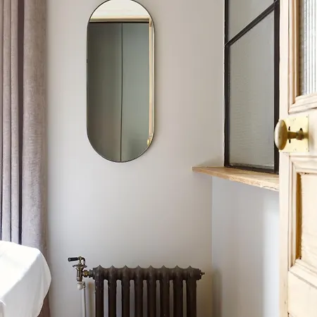 Stylish In The Heart Of 4* Parigi