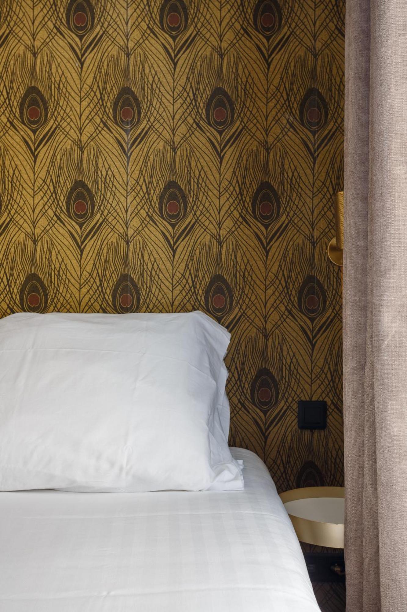 Aparthotel Stylish In The Heart Of 4*