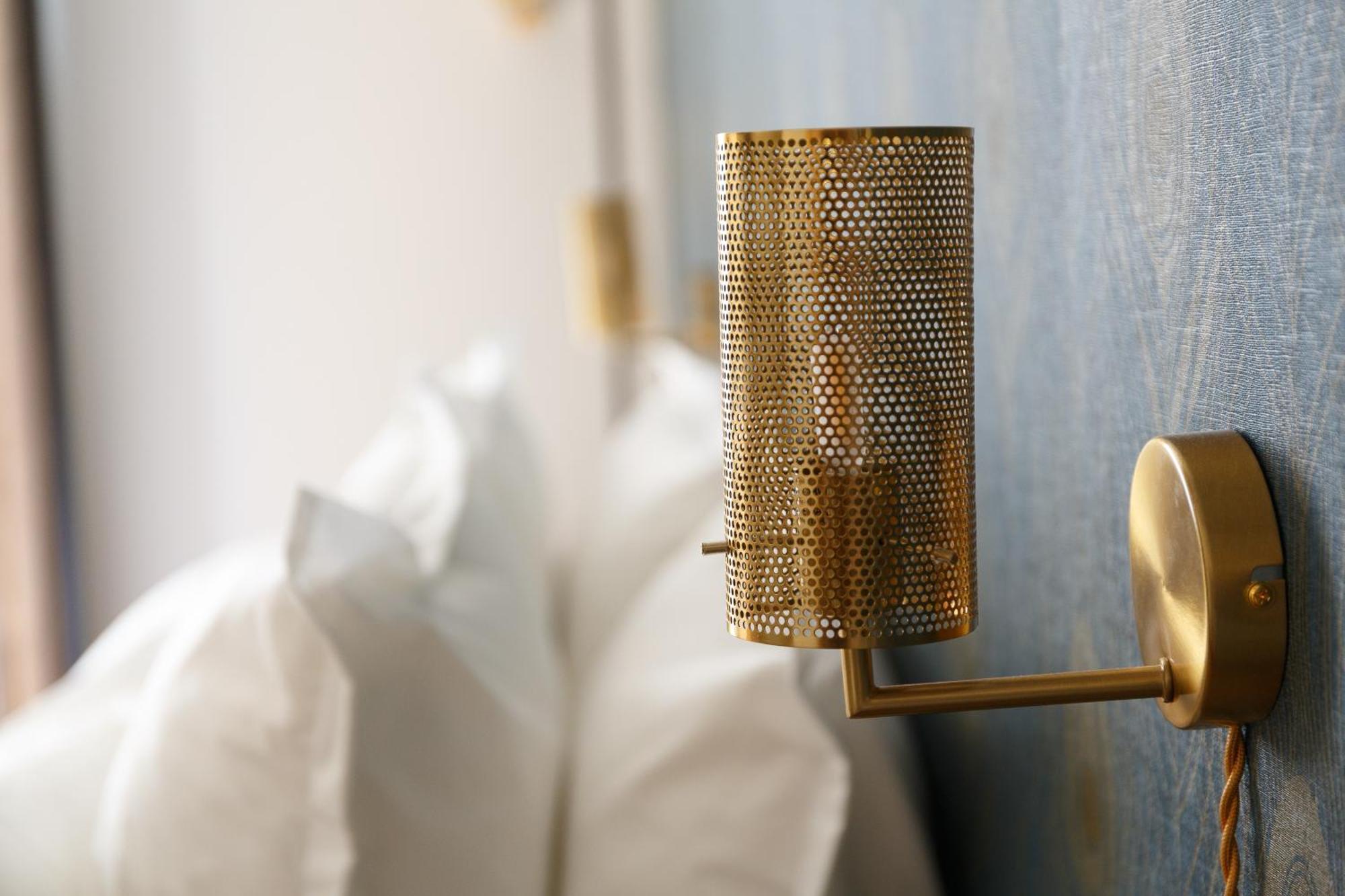 Stylish In The Heart Of Parigi