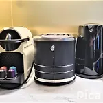 Stylish Apartment In The Heart Of Paris