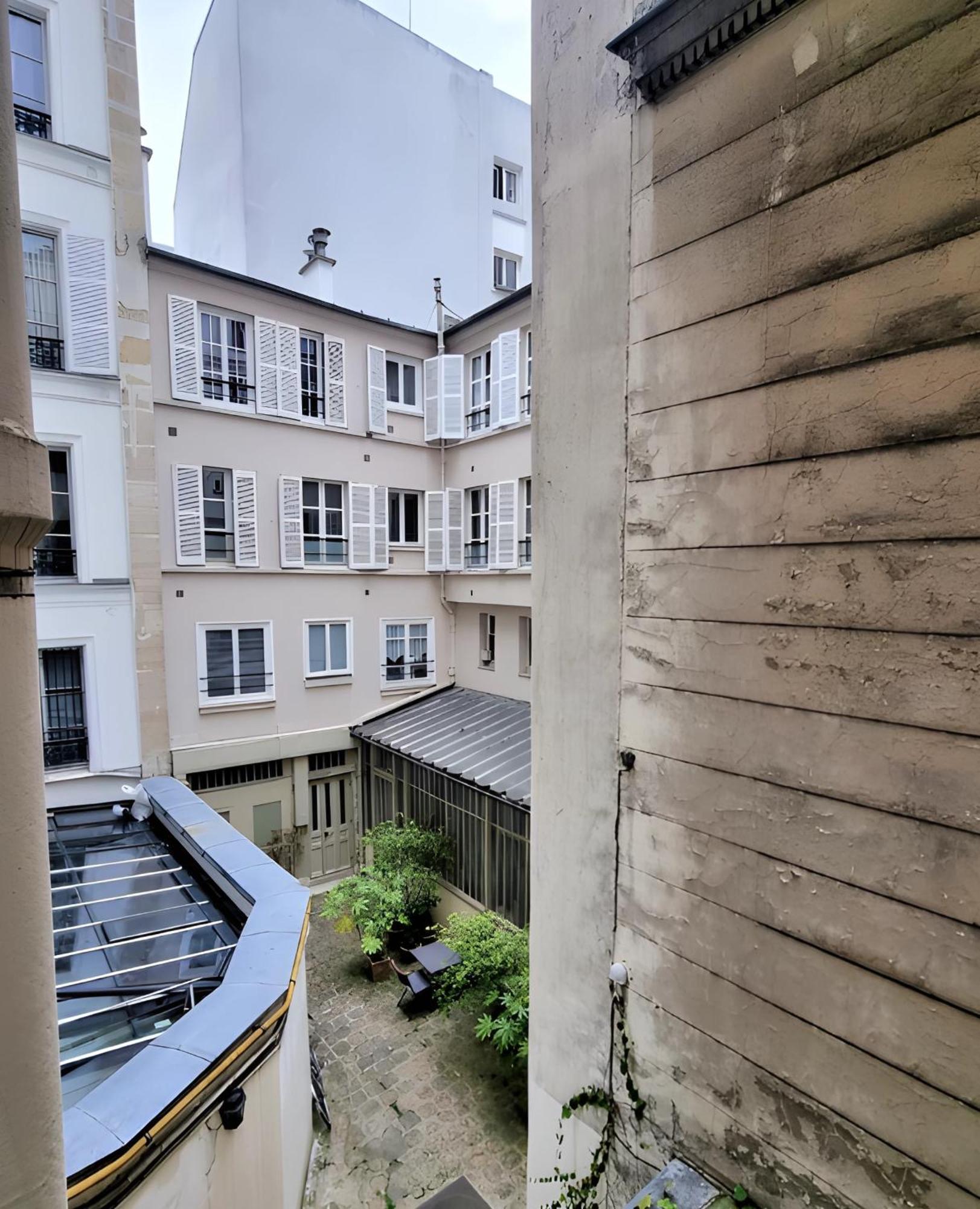 Aparthotel Stylish In The Heart Of