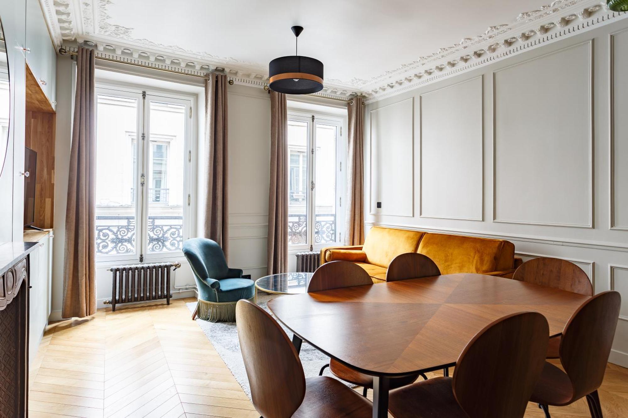 Stylish In The Heart Of 4*